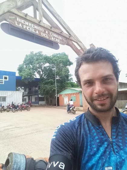 Yago Pablo Bilarmino, 30 años, era un amante del turismo aventura. Viajaba en bicicleta o como mochilero.
