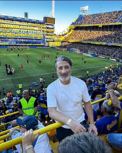 Yakin, de 50 años, presenció el domingo el triunfo de Boca sobre Huracán por 2-1 en la Bombonera; su seleccionado terminó último en el grupo en la Liga de Naciones en 2024.