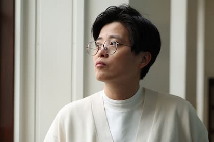 Yáng Shuāng-zǐ, de 41 años, es la primera escritora taiwanesa en ganar el Premio Booker Internacional