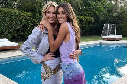 Yanina retó a su hija por sus gastos (Foto Instagram @yanilatorre)