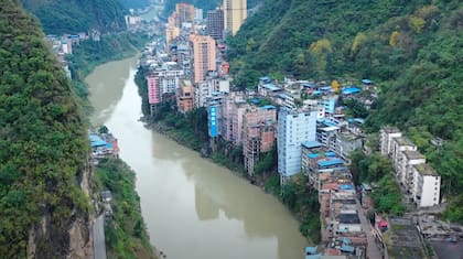 Yanjin, la ciudad más angosta del mundo