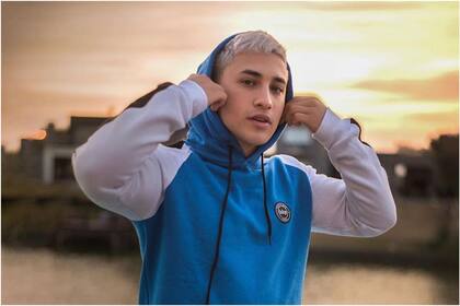 Yao Cabrera arregla aires acondicionados a domicilio y cobra $100.000 la primera consulta (Foto: Instagram)