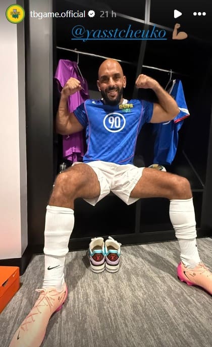 Yassine Cheuko estuvo presente en el partido y sufrió la habilidad de Ronaldinho