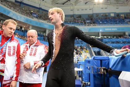 Yevgeny Plushenko desilusionado al confirmar su retiro