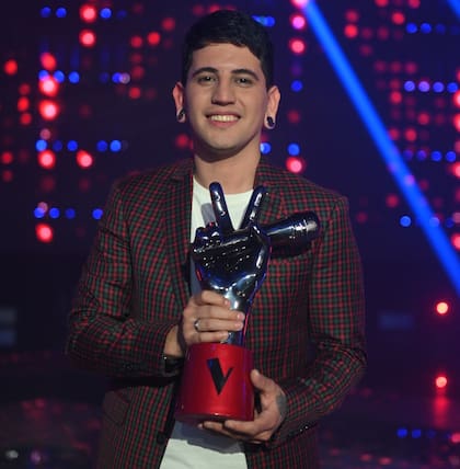 Yhosva Montoya se coronó como ganador de La Voz Argentina 2022