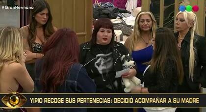 Yipio le comunicó a sus compañeros su decisión