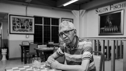 "Yo estuve metido en una guerra que le costó un montón de muertos al M-19 y a mí no me pasó absolutamente nada, pero tenía la autorización del M-19 y tenía la aceptación de Pablo Escobar", dice Édgar 'el Chino Jiménez'