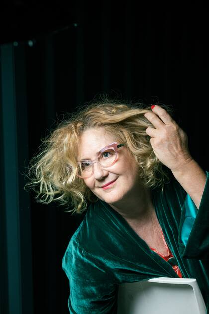 "Yo podría ser una mujer que vive entre cirujanos plásticos, haciendo que me coloquen rellenos con ácido hialurónico, que me hagan la radiofrecuencia, el coso y el otro coso... Podría ser esa mujer, pero no lo soy. Son elecciones y yo tomé la mía".