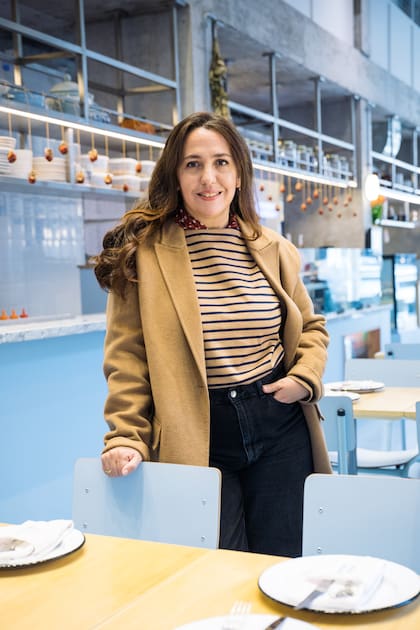 “Yo soy de tranco largo. Me gusta desayunar o comer a deshoras”, confiesa la cocinera. Por eso en el menú hay platitos que riman bien con cualquier momento del día.