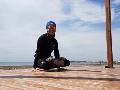 Yoga en la playa de Puerto Madryn.