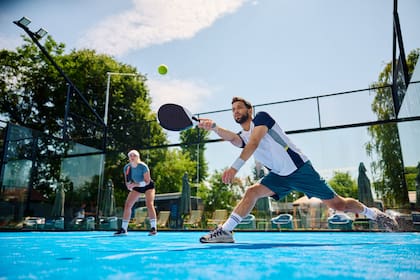 En una investigación quienes practicaban deportes de raqueta regularmente tenían un riesgo de mortalidad menor