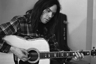 Las tres mejores canciones de Neil Young que ya no están en Spotify
