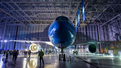 YPF es la empresa encargada de proveer el combustible para la aeronave.