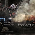 El piloto de Fórmula 1 degradado en Red Bull que sufrió un incendio en su auto durante una exhibición