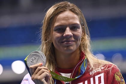 Efimova, con la medalla plateada en los Juegos Olímpicos de Río de Janeiro 2016.