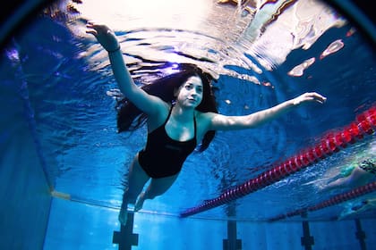 Yusra Mardini, bajo el agua