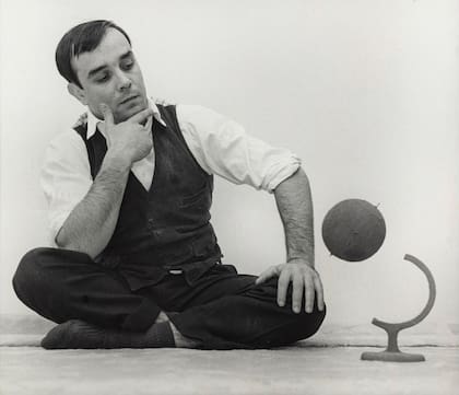 Yves Klein y "La Tierra en levitación"