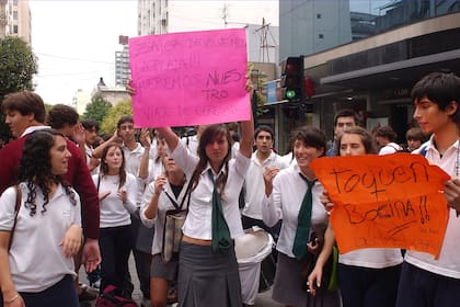 Estudiantes contra Zaiga Travel