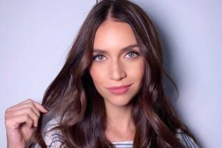 Zaira Nara al natural y en familia: hijos llorando y un romántico mensaje