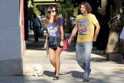 Zaira y Jakob, en un paseo por la ciudad