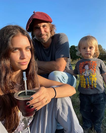 Zaira Nara y Jakob von Plassen tuvieron a su hijo Viggo Silvestre en febrero de 2020. La pareja también tiene a Malaika, que nació en 2016