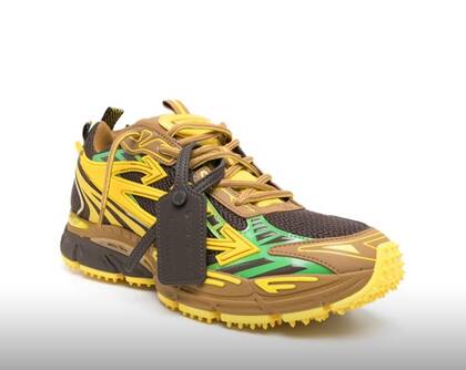 Zapatillas Balenciaga, una de sus últimas compras