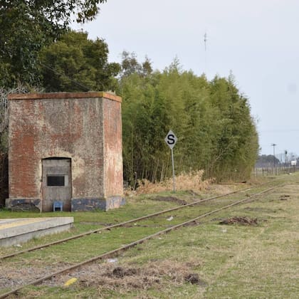 Zapiola es un destino ideal para quienes buscan desconectar y disfrutar de un día en pleno contacto con la naturaleza (Foto: Instagram @viejasestacionesypueblos)