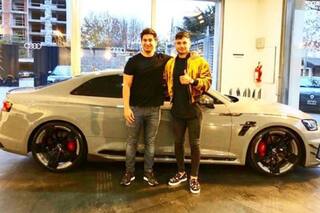 Boca. El superauto de Zárate, el centro de atención en la vuelta al trabajo