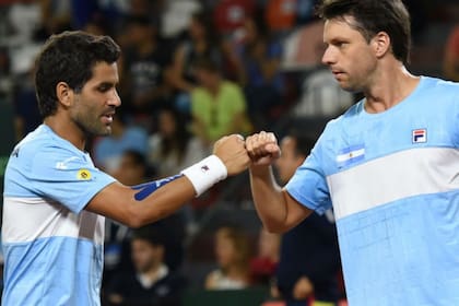 Machi González y Zeballos, la pareja de dobles del equipo argentino en la serie de Copa Davis ante Belarús. 