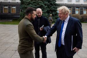 Tras el cambio de estrategia de Putin, Johnson viaja a Kiev para reunirse con Zelensky y Ucrania afirma: “Sorpresa”