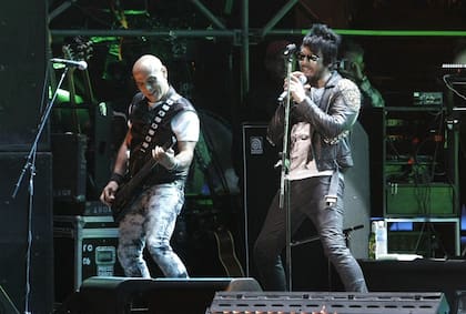 Beto Cuevas con el ex Soda Stereo Zeta Bosio