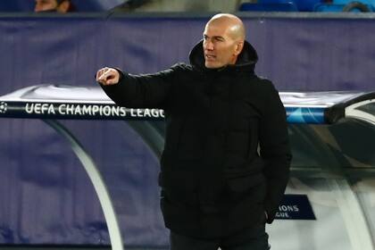 Ziinedine Zidane evitó la crisis que hubiera significado la eliminación de Real Madrid