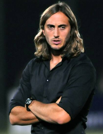 Zubeldía y la pinta. “Ese rubior estaba trabajado y me llevaba su tiempo. Pero el pelo ya me lo tenía que cortar, me estaba poniendo grande", cuenta el DT