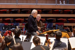 Daniel Barenboim invitó a su colega Zubin Mehta a dirigir la Orquesta del Diván de Oriente y Occidente