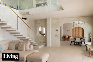 En lo alto de una colina, renovaron una casa de los 90 con diseño mediterráneo revisitado