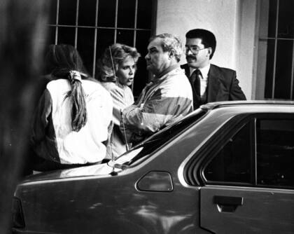 Zulema Yoma intenta ingresar sin éxito a la residencia presidencial de Olivos el 12 de junio de 1990.