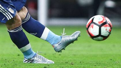 Zurdazo de tiro libre y gol de Messi durante la Copa América Centenario