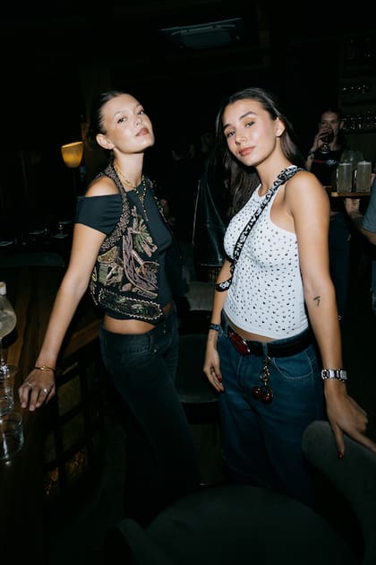 Zuzu Coudeu y su amiga Victoria Tucci, diseñadora y heredera de la famosa marca de ropa