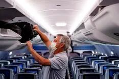 Fin para el uso de mascarillas en aviones y aeropuertos de la Unión Europea: "Pueden viajar con tranquilidad"