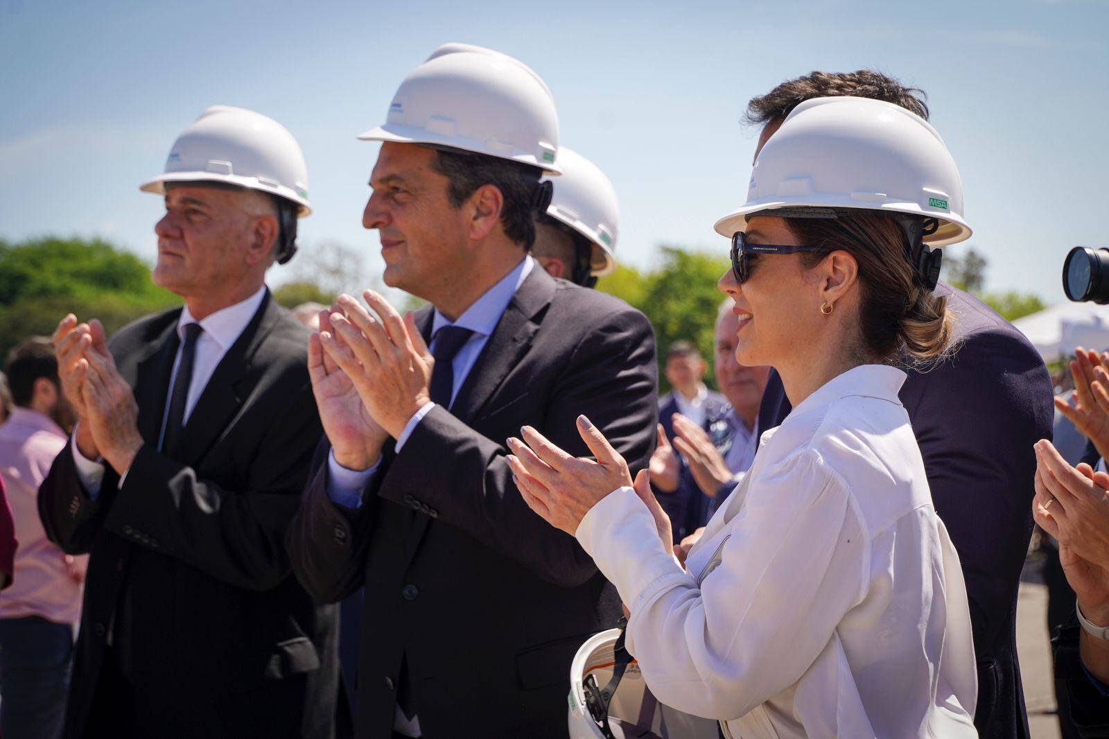 Sergio Massa y Flavia Royon durante las obras del gasoducto Néstor Kirchner