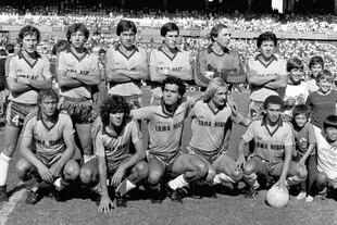 Anul 1983: La Pepona a jucat la Loma Negra, la Olavarría, echipa Amalitei Fortabat