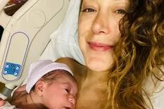 Anita Pauls se convirtió en mamá, después de 74 horas de trabajo de parto
