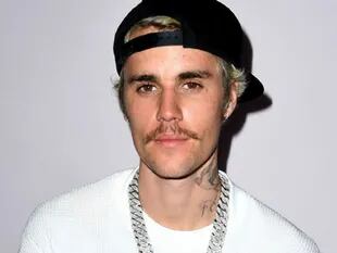 Uno de los tantos looks que ha ostentado Justin Bieber a lo largo de su carrera