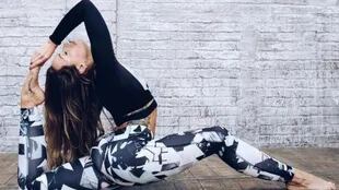 La instructora de yoga Cat Meffan se siente "sorprendida y emocionada" ante el poder de marketing de Instagram