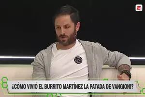 El Burrito Martínez recordó la patada que le dió Vangioni en un superclásico