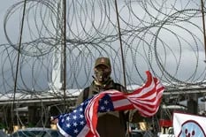 EE.UU. negocia más control de fronteras de otros países para frenar la migración