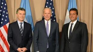 El presidente Mauricio Macri, el vicepresidente de EE.UU. Joe Biden, y el diputado del Frente Renovador Sergio Massa
