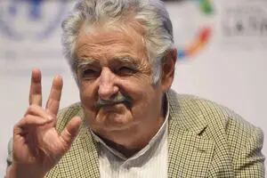 Pepe Mujica prepara su renuncia al Senado sin abandonar la política
