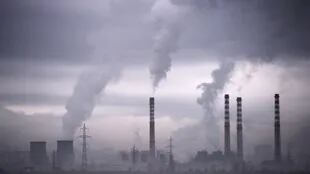 El desafío de bajar las emisiones sin dejar de producir