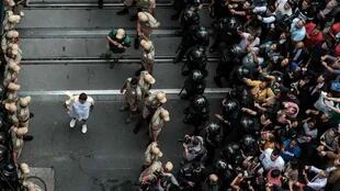 La custodia de la antorcha olímpica ante las protestas